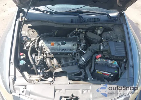 2009 Honda Accord 2.4 Lx из США, поврежденный, VIN 1HGCP263X9A176651